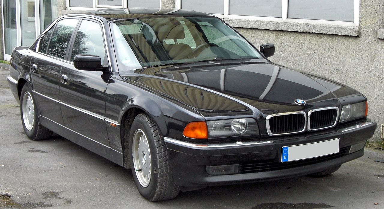 Автозапчастей для BMW E38