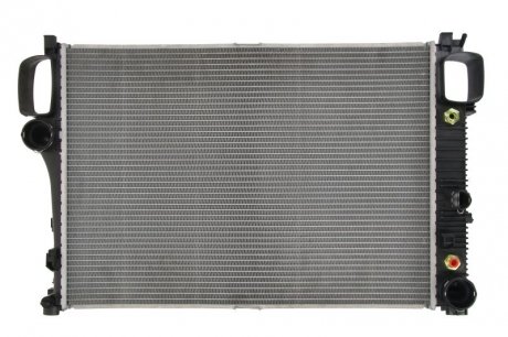 Радиатор охлаждения NISSENS 67107A (фото 1)