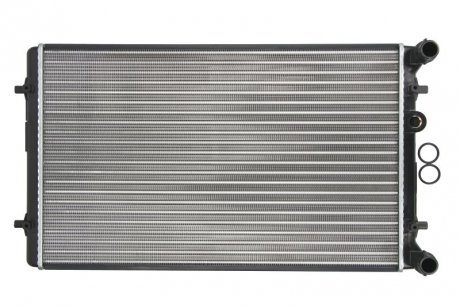 Радиатор охлаждения NISSENS 652011 (фото 1)