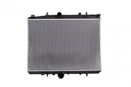 Радиатор охлаждения NISSENS 63705A (фото 1)