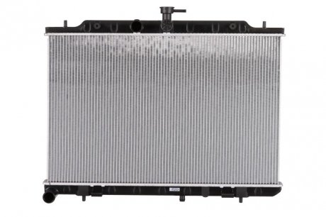 Радиатор охлаждения NISSENS 67366 (фото 1)
