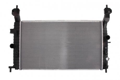 Радиатор охлаждения NISSENS 63096 (фото 1)
