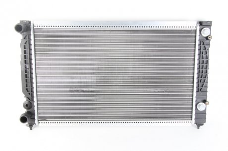 Радиатор охлаждения NISSENS 60499 (фото 1)