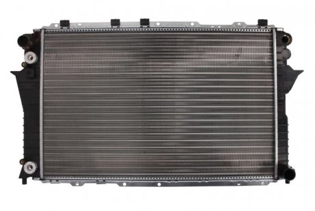 Радиатор охлаждения NISSENS 60476 (фото 1)