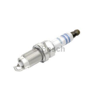 К-кт (4шт) свічок запалювання VW T4 2.8 VR6 00-03 0 242 235 984 BOSCH 0242235984