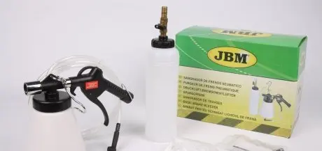 Клапан прокачки системы тормозной 0.75л JBM 52275