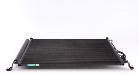 Радіатор кондиціонеру (з осушником) Hyundai Santa NRF 35965 (фото 1)