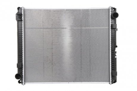 Радиатор системы охлаждения NISSENS 67227