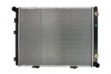 Радиатор системы охлаждения NISSENS 62722A (фото 1)