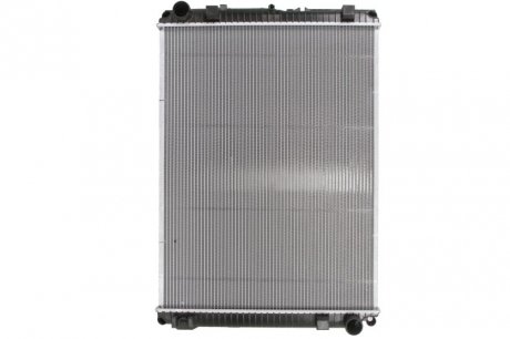 Радиатор системы охлаждения NISSENS 628763