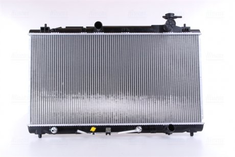 Радиатор системы охлаждения NISSENS 646938 (фото 1)