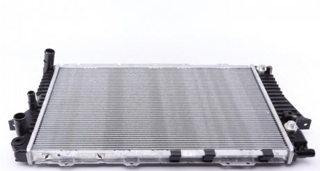 Радіатор охолодження Audi A6 94-97 NRF 51317