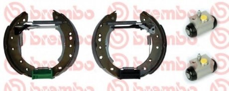 Барабанний гальмівний механізм K61 082 BREMBO K61082