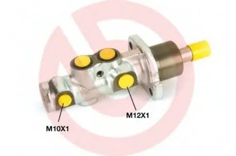 Главный тормозной цилиндр BREMBO M61021