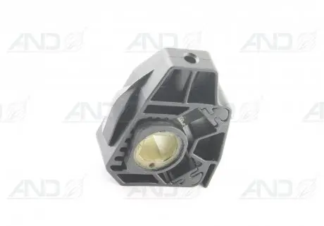 КРОНШТЕЙН РАДІАТОРА, НИЖНИЙ VAG 6Q0121367A