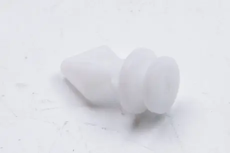 Фото запчасти Клипса внутренней обшивки Trafic/Vivaro 01- RENAULT 8200186255 Клипса внутренней обшивки Trafic/Vivaro 01- RENAULT 8200186255