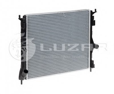 Радиатор охлаждения Logan 1.4,1.6 (08-) / Duster 1.6 (10-) МКПП (алюм-паяный) LUZAR LRc 0938 (фото 1)