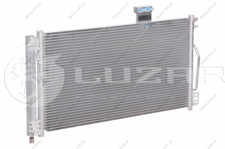 Радиатор кондиционера MB C (W203) (00-) с ресивером LUZAR LRAC 1503 (фото 1)