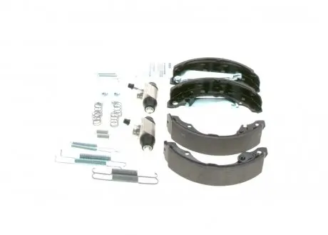 Тормозные колодки, к-кт. BOSCH 0 204 113 590 (фото 1)