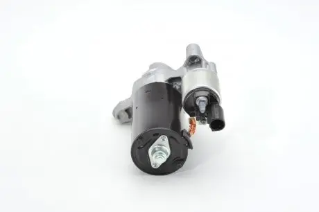 Стартер BOSCH 0 001 138 067