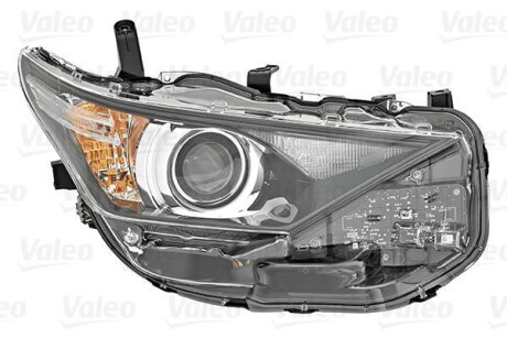 Фара автомобільна VALEO 046699