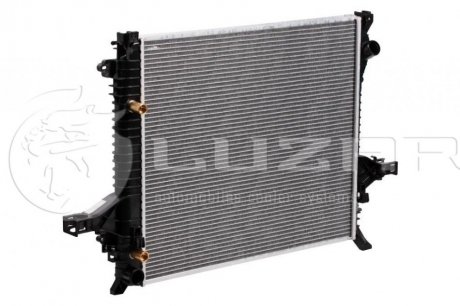 Радиатор охлаждения XC90 (02-) 2.4D / 2.5T / 3.2i LUZAR LRc 10157 (фото 1)