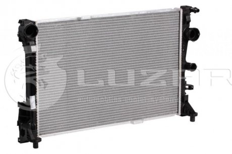 Радиатор охлаждения Mercedes-Benz C (W 204)/E (W212) (09-) 7АT LUZAR LRc 1513