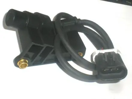 Датчик положення розподільного STARLINE ED STEM107