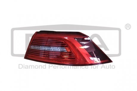 Фонарь праый наружный LED VW Passat (15-) DPA 99451799802