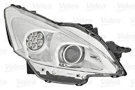 Фара автомобільна VALEO 046871