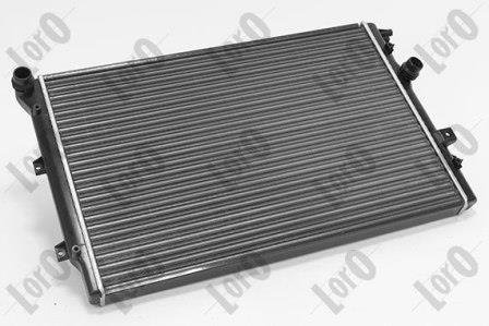 Радиатор охлаждения двигателя Tiguan/Sharan/Alhambra 07- LORO 053-017-0065