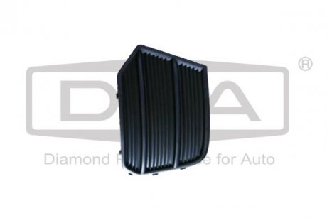 Грати протитуманної фари правої (чорна) Audi Q3 (11-) DPA 88071822302 (фото 1)