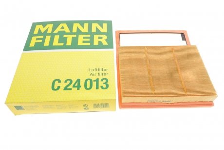 Фильтр воздушный FORD C-MAX, MONDEO V 2.0 Duratec 16V 10- (выр-во) -FILTER MANN (Манн) C24013 (фото 1)