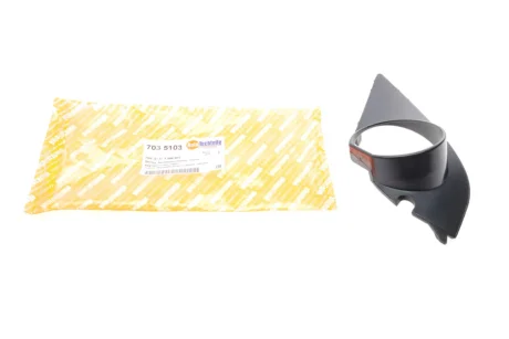 Вставка бампера (под противотуманку) BMW 5 (E60/E61) 02-10 (M-Technic) (R) AUTOTECHTEILE 703 5103