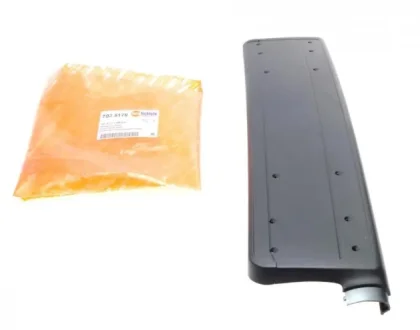 Панель крепления номерного знака BMW 3 (E46) 97-05 AUTOTECHTEILE 702 5179