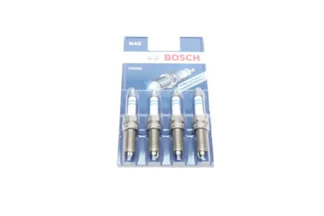Свеча зажигания Renault Clio III 1.2 16V 05-14- BOSCH 0 242 140 802