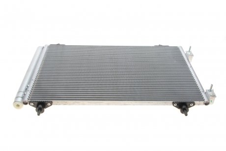 Радиатор кондиционера Citroen Berlingo 1.6HDI 08-/C4 04-11/C4 Grand Picasso 06-13 VAN WEZEL 09015231 (фото 1)