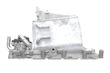 Радіатор інтеркулера Skoda Octavia III/VW Golf VII/Passat 1.6-2.0TDI 12- VIKA 11291799601