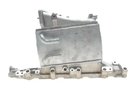 Радіатор інтеркулера Audi A3/Seat Leon/Skoda Kodiaq/Octavia 1.6/2.0TDI 12- VAN WEZEL 58004361