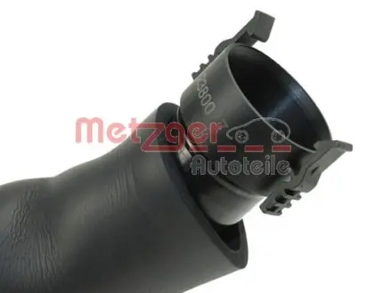 Патрубок вентиляції картера BMW 3 (F30/F80) 5 (F10) 11-18 METZGER 2380077