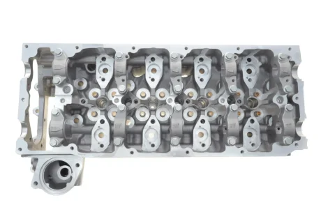 Головка блоку циліндрів Isuzu D-Max 2.5/3.0 DiTD/CRDi 07-18 AMC 908350