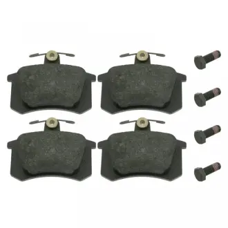 Комплект гальмівних колодок задн, AUDI 100 C2, 100 C3, 100 C4, 200 C2, 200 C3, 80 B2, 80 B3, 80 B4, 90 B2, 90 B3, A4 B5, A6 C4, A8 D2, CABRIOLET B3, COUPE B2, COUPE B3, QUATTRO, V8 1.6-4.2 10.79- BLUE PRINT ADV184274