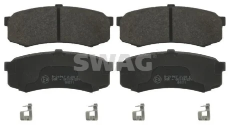 Гальмівні колодки, дискове гальмо (набір) SWAG 81916732
