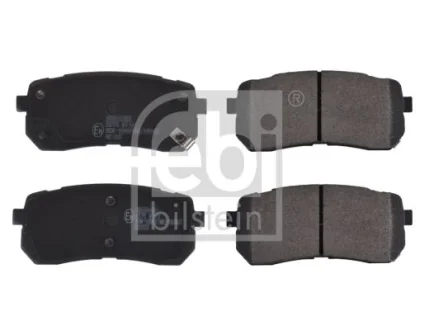 Комплект гальмівних колодок задн, HYUNDAI H-1 CARGO, H-1 TRAVEL, IX55, KIA CARNIVAL II, CARNIVAL III, SORENTO III, MAZDA CX-30 2.0D-3.8 10.01- FEBI 116319