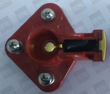 Бігунок розподілювача запалення VOLVO 760, 780 ALFA ROMEO 164, GTV, SPIDER BMW 3 (E30), 3 (E36), 5 (E28), 5 (E34), 6 (E24), 7 (E23), 7 (E32), 7 (E38), 8 (E31), Z1 CITROEN XM 1.6-5.6 12.77-04.05 BERU BY DRIV EVL 0401