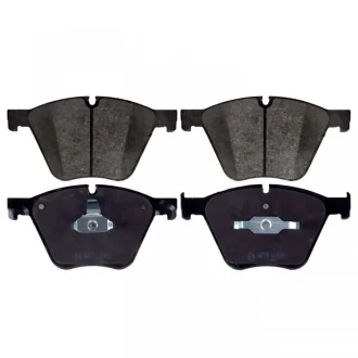 Комплект гальмівних колодок передн, BMW X5 (E70), X5 (F15, F85), X6 (E71, E72), X6 (F16, F86) 3.0D/4.4/4.4H 05.08-07.19 BLUE PRINT ADB114243